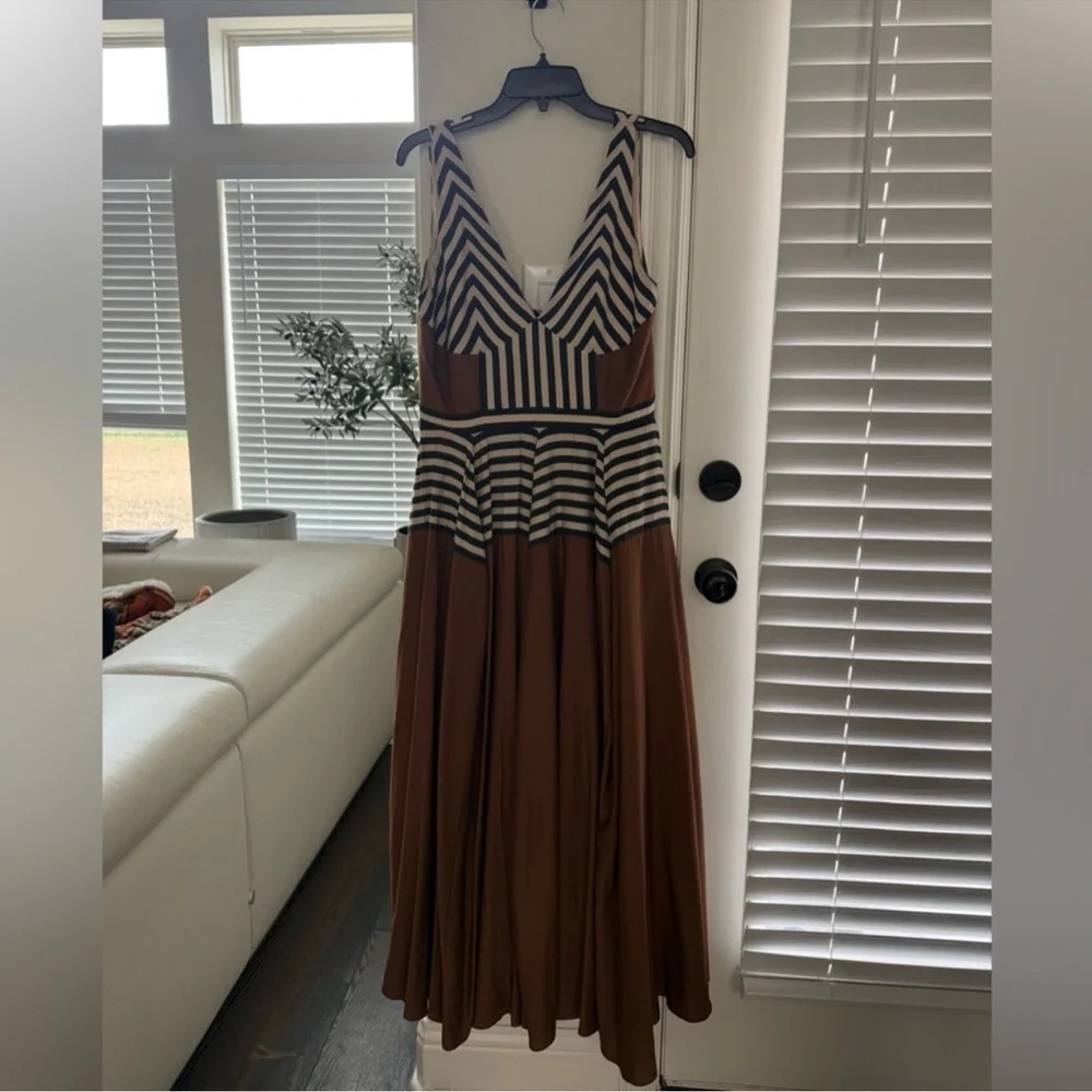 NWT Antonio Melani Ashley Stripe Luxe Voile V-Neckline Sleeveless A-Line Dress - Picture 4 of 7